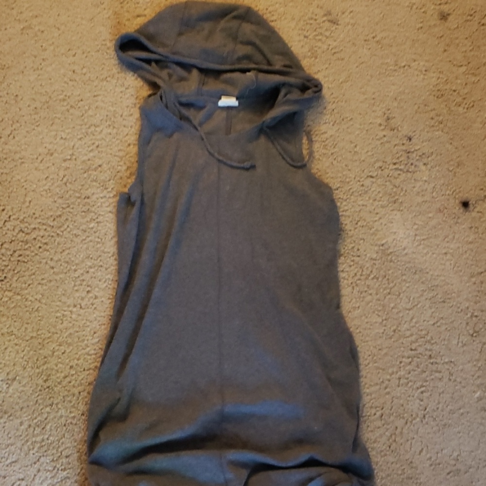 Hooded, sleeveless, ribbed tee dress